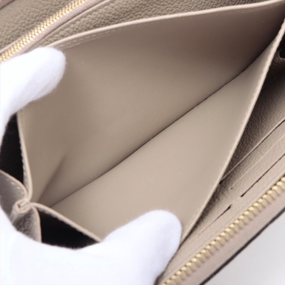 Louis Vuitton 2020 Monogram Empreinte Zippy Turtledove - Picture 8 of 13